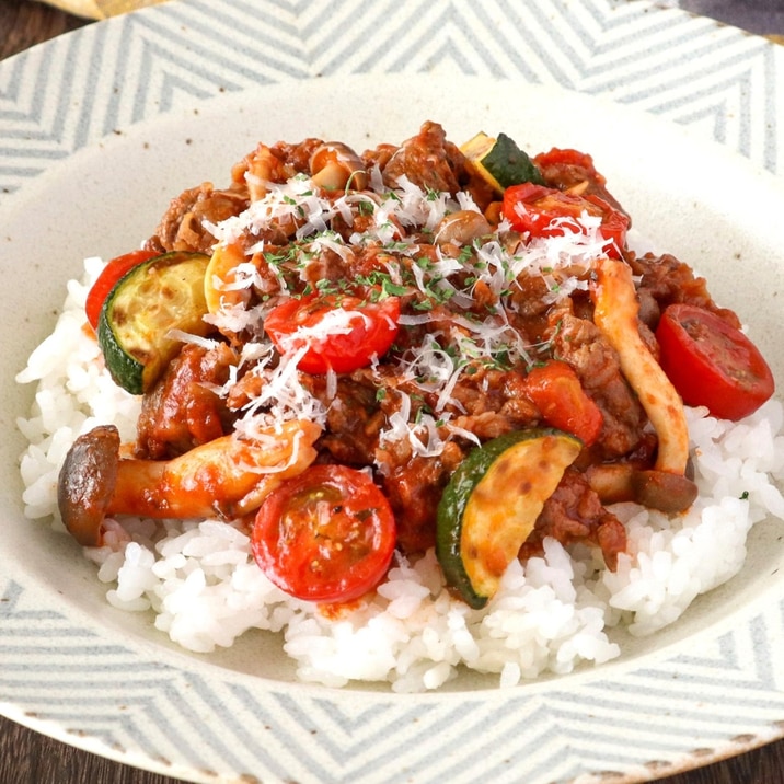 牛肉とトマトのイタリアン丼
